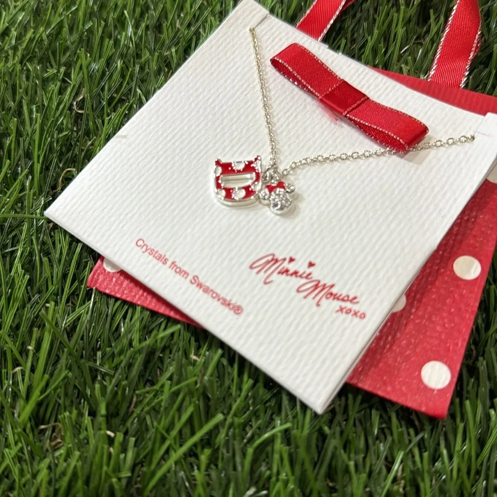 Disney Minnie Mouse necklace - “D”